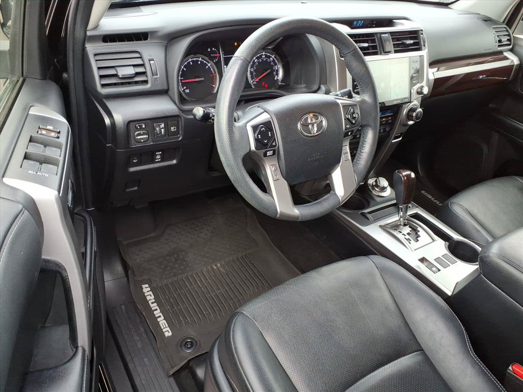 Used 2021 Toyota 4Runner Limited AWD/4WD image 9