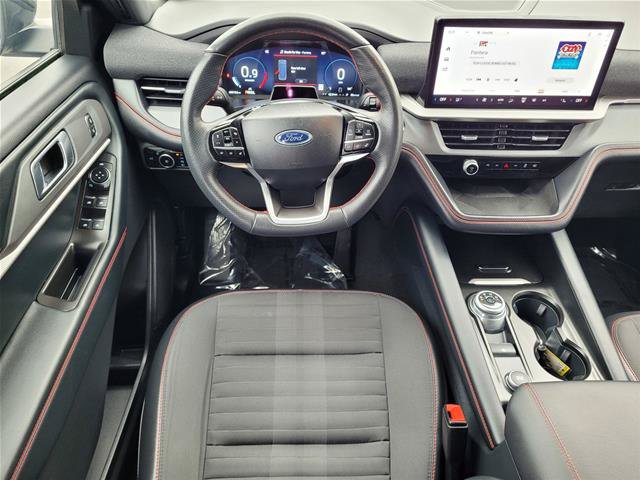 Certified 2025 Ford Explorer ST-Line AWD/4WD image 21