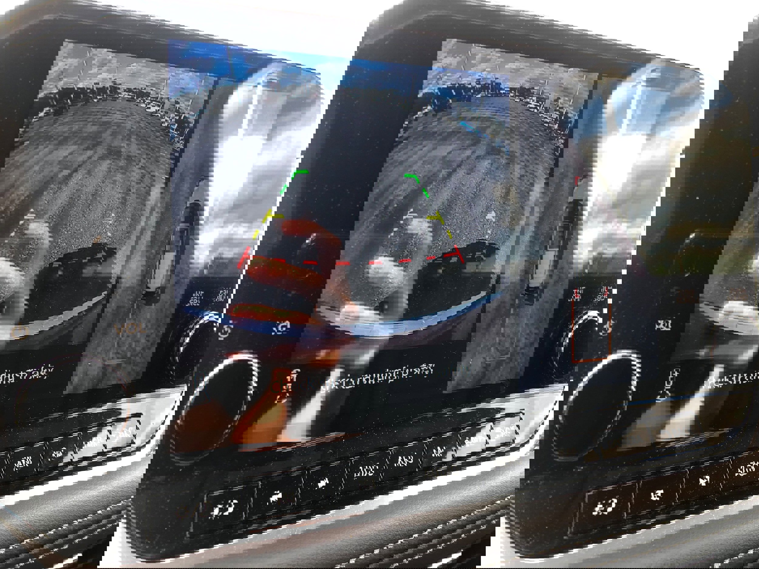 Used 2022 Nissan Rogue SL w/ SL Premium Package image 19