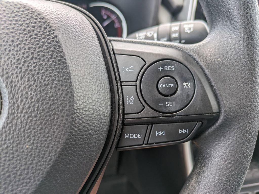 Used 2023 Toyota RAV4 XLE FWD image 24