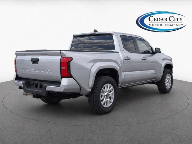 Used 2024 Toyota Tacoma SR5 AWD/4WD image 3