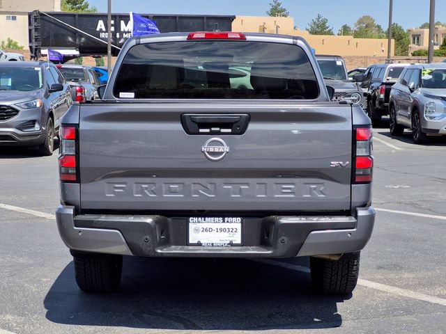 Used 2022 Nissan Frontier SV w/ Technology Package RWD image 6