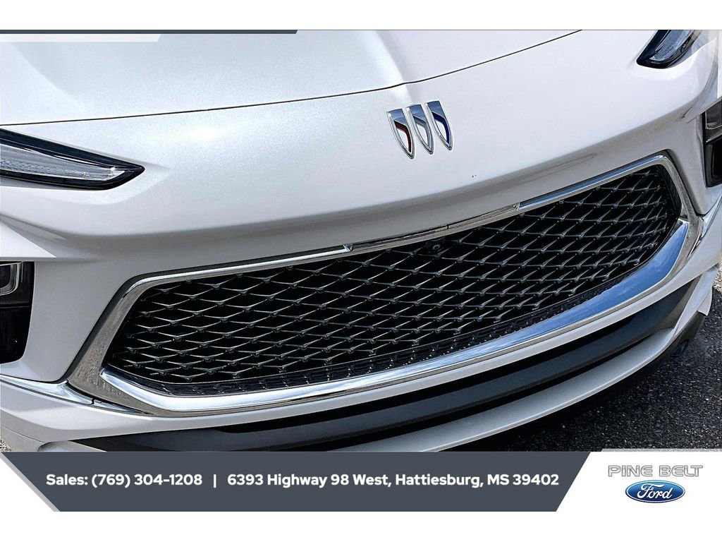 Used 2024 Buick Encore GX Avenir w/ Avenir Technology Package FWD image 22