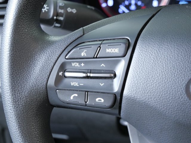 Used 2020 Hyundai Veloster 2.0 FWD image 26