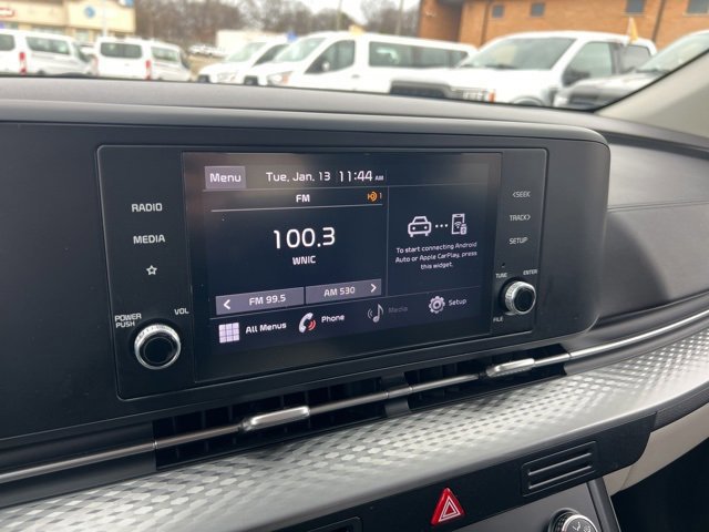 Used 2022 Kia Carnival LX image 14