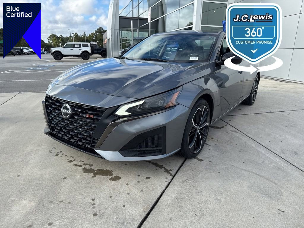 Used 2023 Nissan Altima 2.5 SR