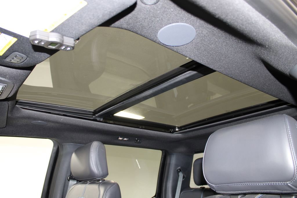 Certified 2025 Ford F350 Platinum image 62