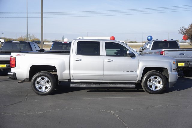 Used 2017 Chevrolet Silverado 1500 LT w/ All Star Edition image 5