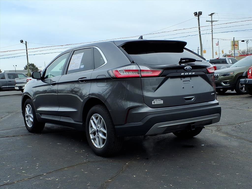 Certified 2022 Ford Edge SEL w/ Convenience Package image 3