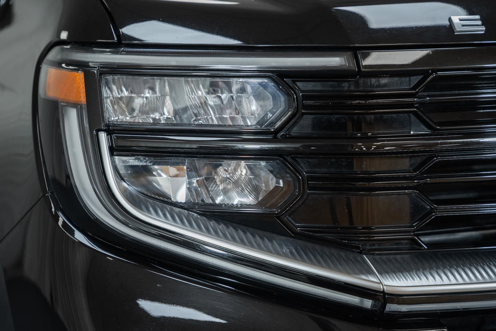 Certified 2025 Ford Expedition Max Platinum image 21