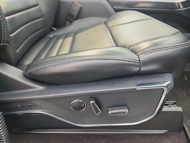 Certified 2023 Ford F150 Platinum w/ Equipment Group 701A High image 33