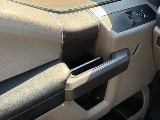Certified 2019 Ford F250 XLT w/ XLT Value Package AWD/4WD image 30