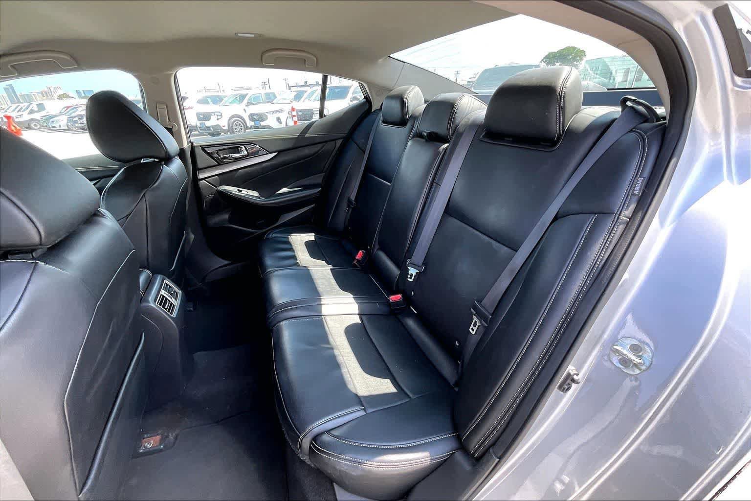 Used 2023 Nissan Maxima SV w/ Floor Mat Group FWD image 29
