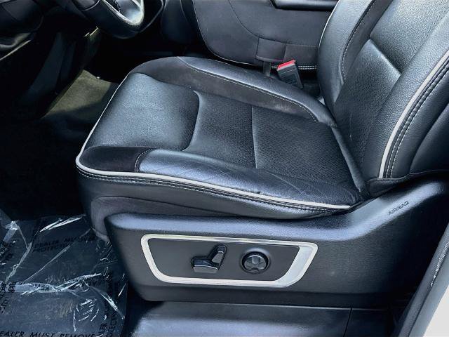 Used 2020 RAM 1500 Laramie w/ Off Road Group AWD/4WD image 16