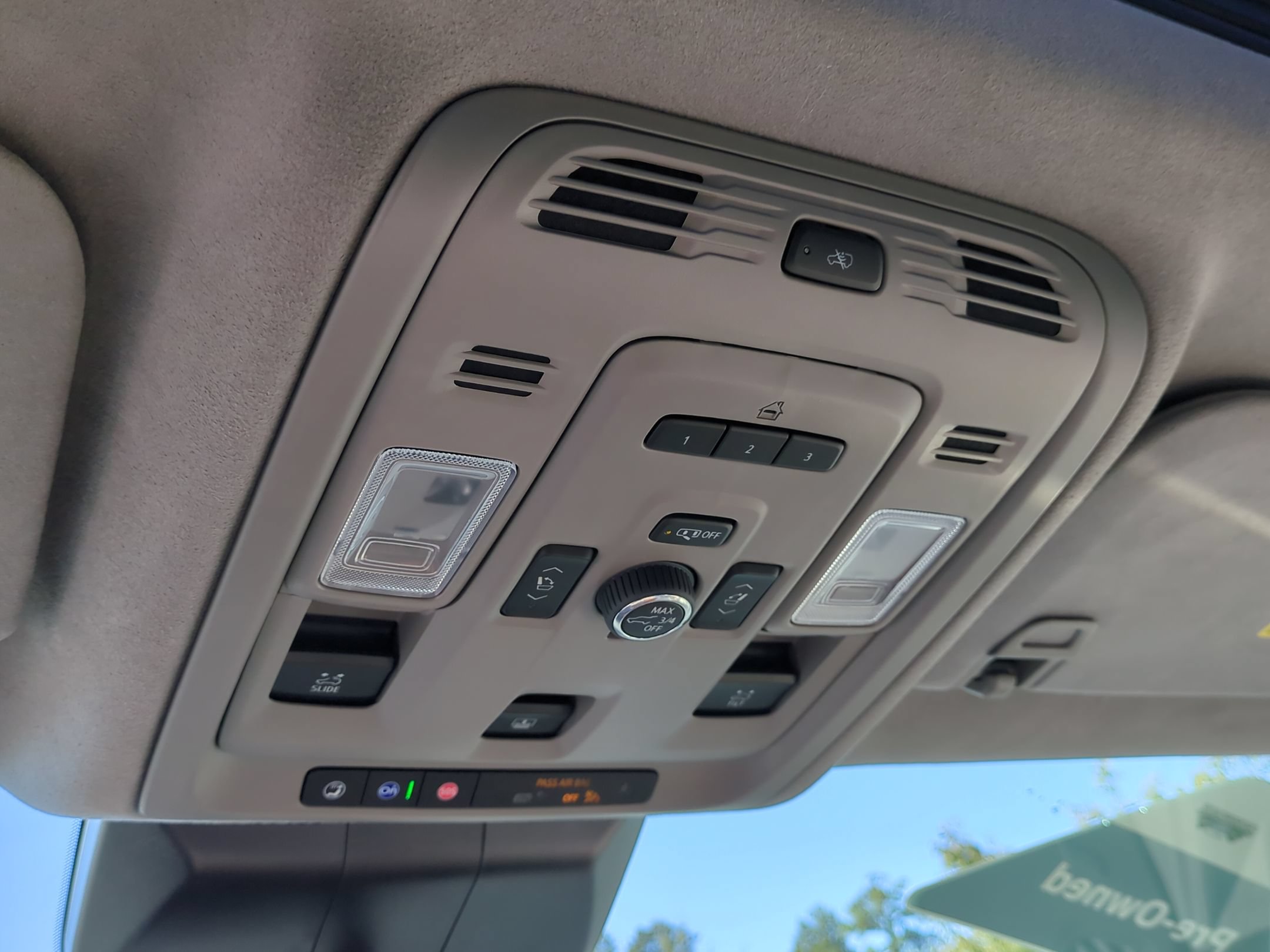 Used 2024 Cadillac Escalade ESV Sport Platinum AWD/4WD image 28