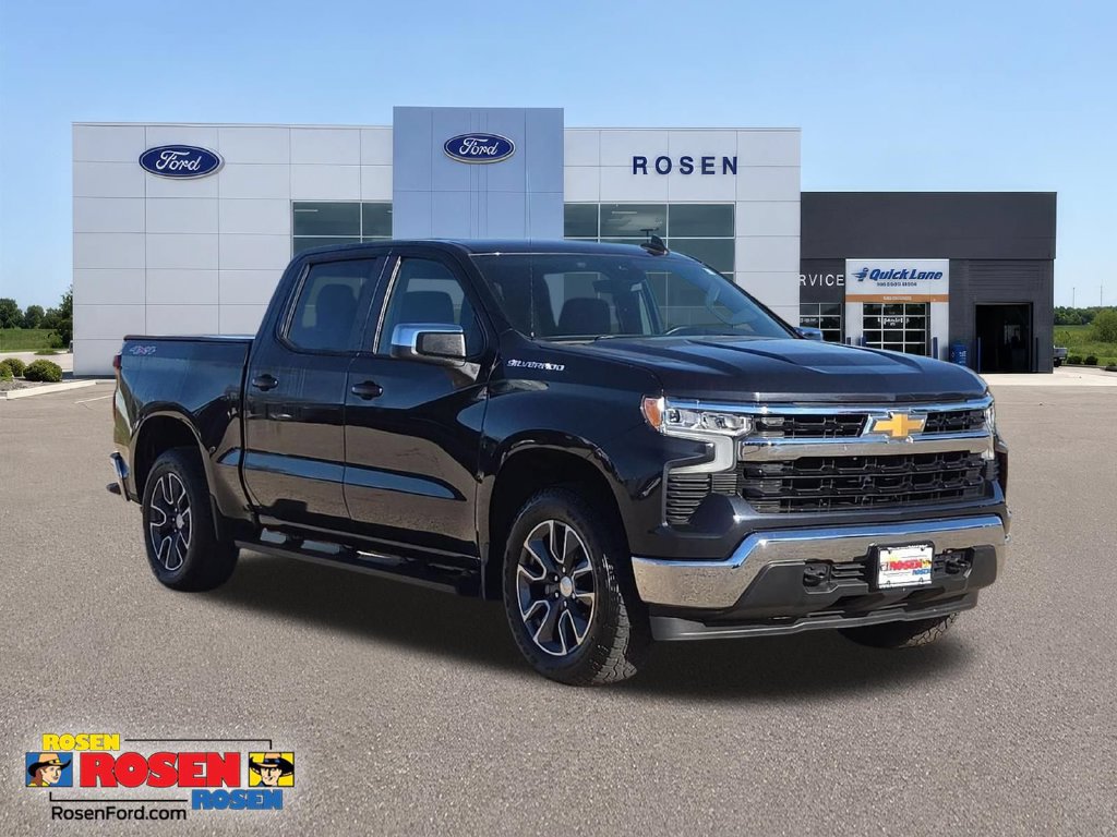 Used 2024 Chevrolet Silverado 1500 LT