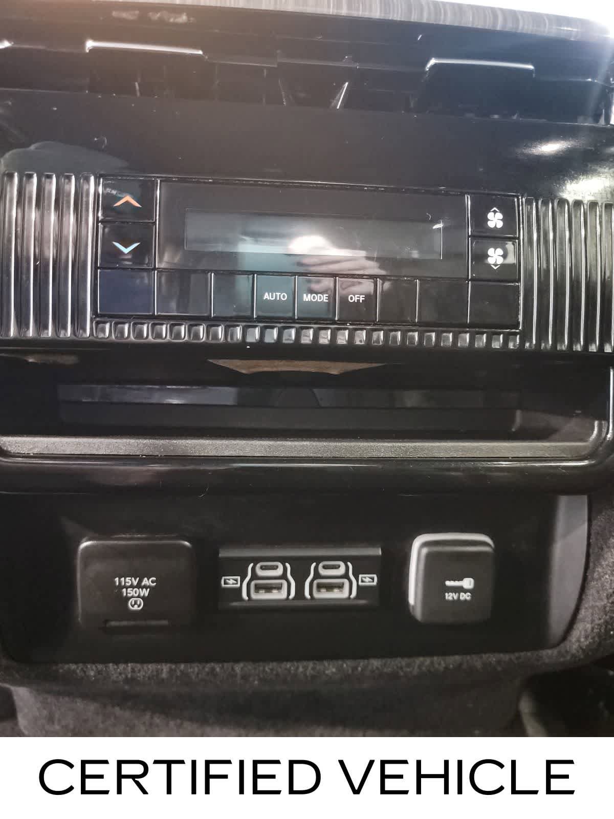 Used 2023 Jeep Wagoneer Series II AWD/4WD image 32