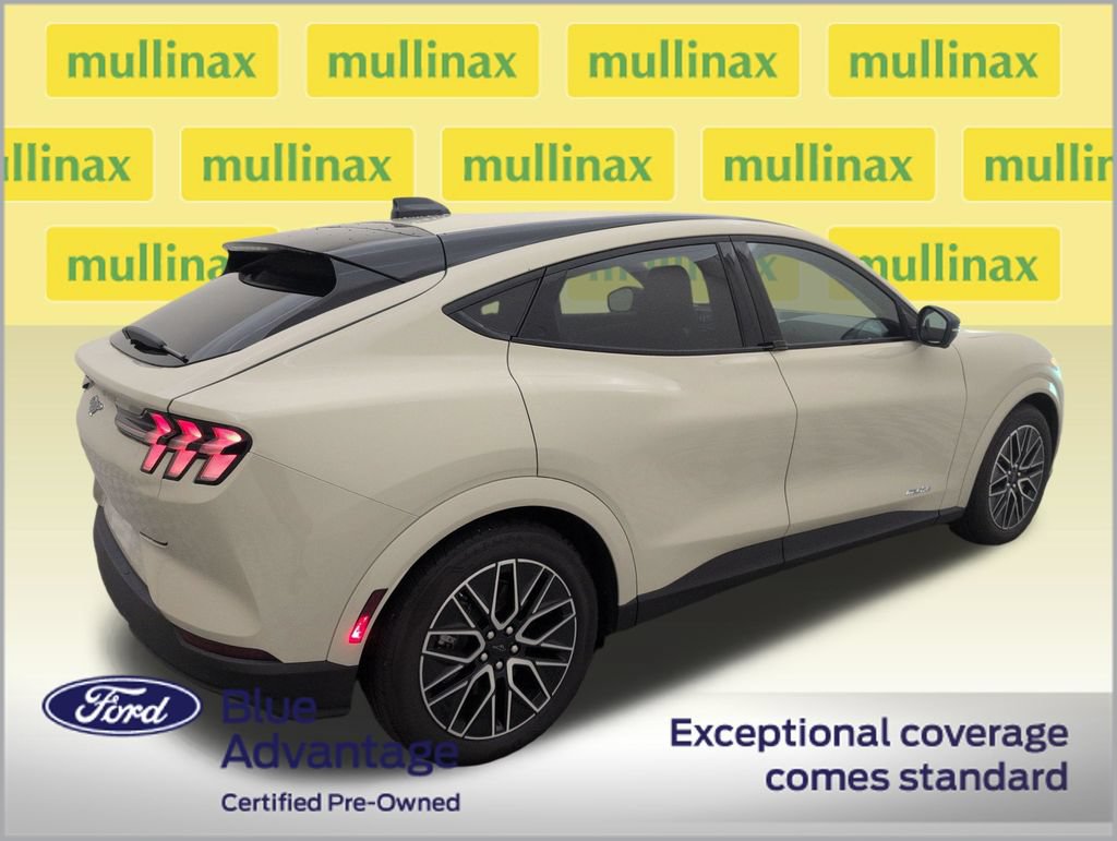 Certified 2025 Ford Mustang Mach-E Premium RWD image 3