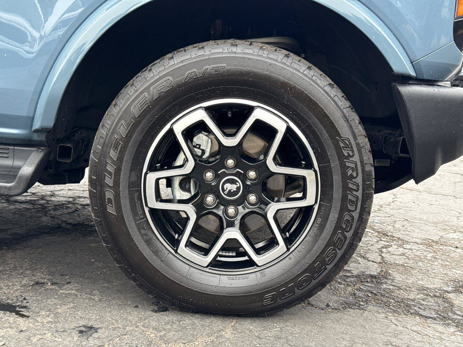 Certified 2025 Ford Bronco Outer Banks AWD/4WD image 6