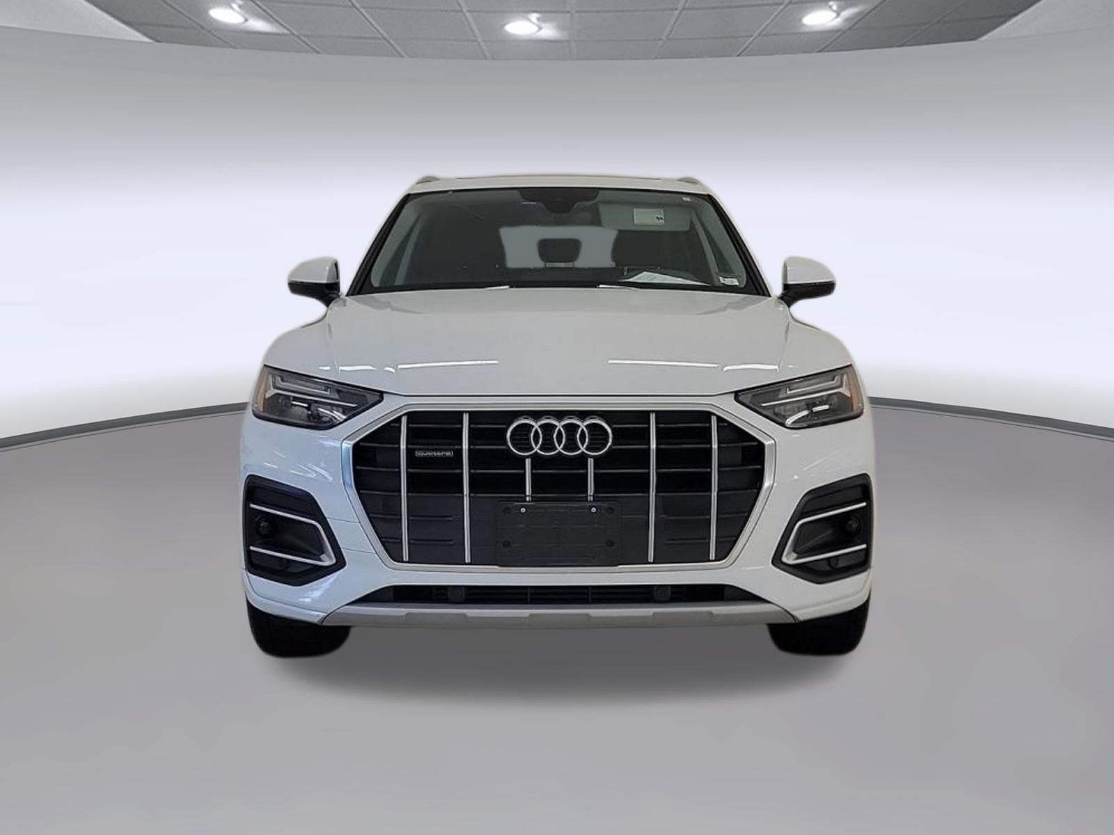 Used 2024 Audi Q5 2.0T Premium w/ Convenience Package AWD/4WD image 4