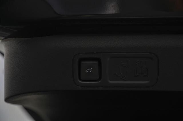 Certified 2019 Ford Expedition Limited w/ Equipment Group 301A AWD/4WD image 14