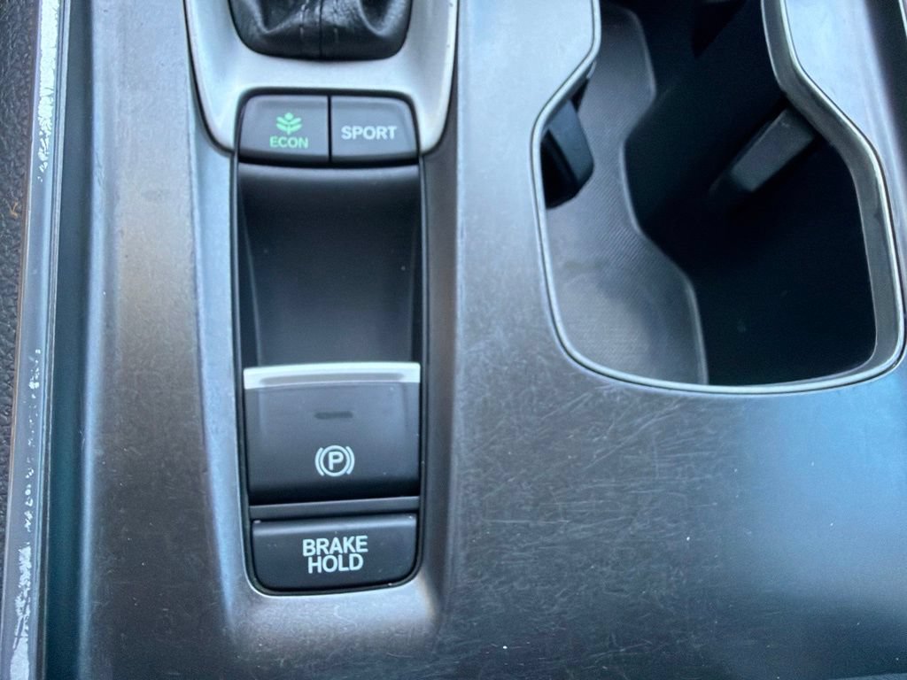 Used 2019 Honda Accord Sport image 26