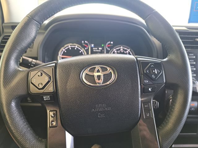 Used 2021 Toyota 4Runner TRD Off-Road Premium AWD/4WD image 9