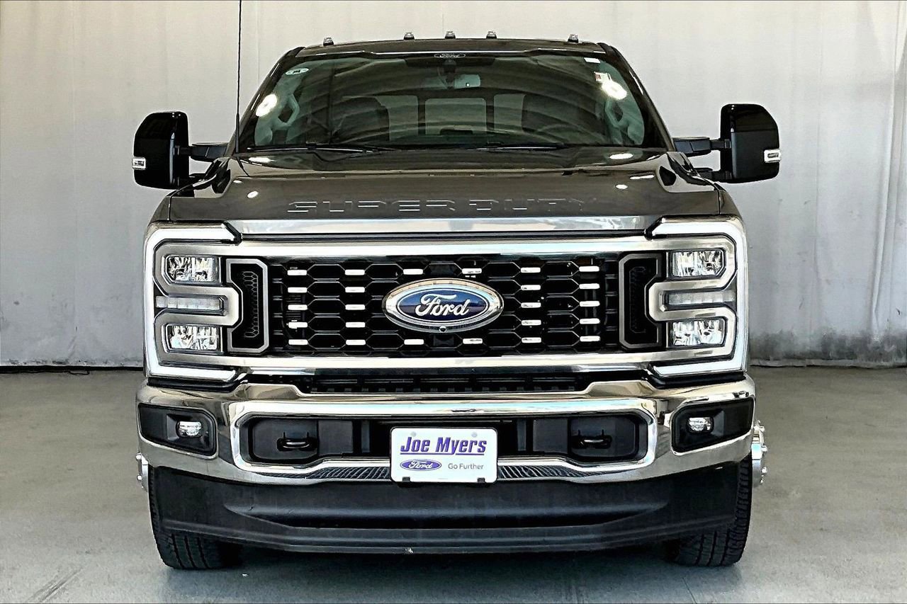 Certified 2025 Ford F350 Lariat AWD/4WD image 7