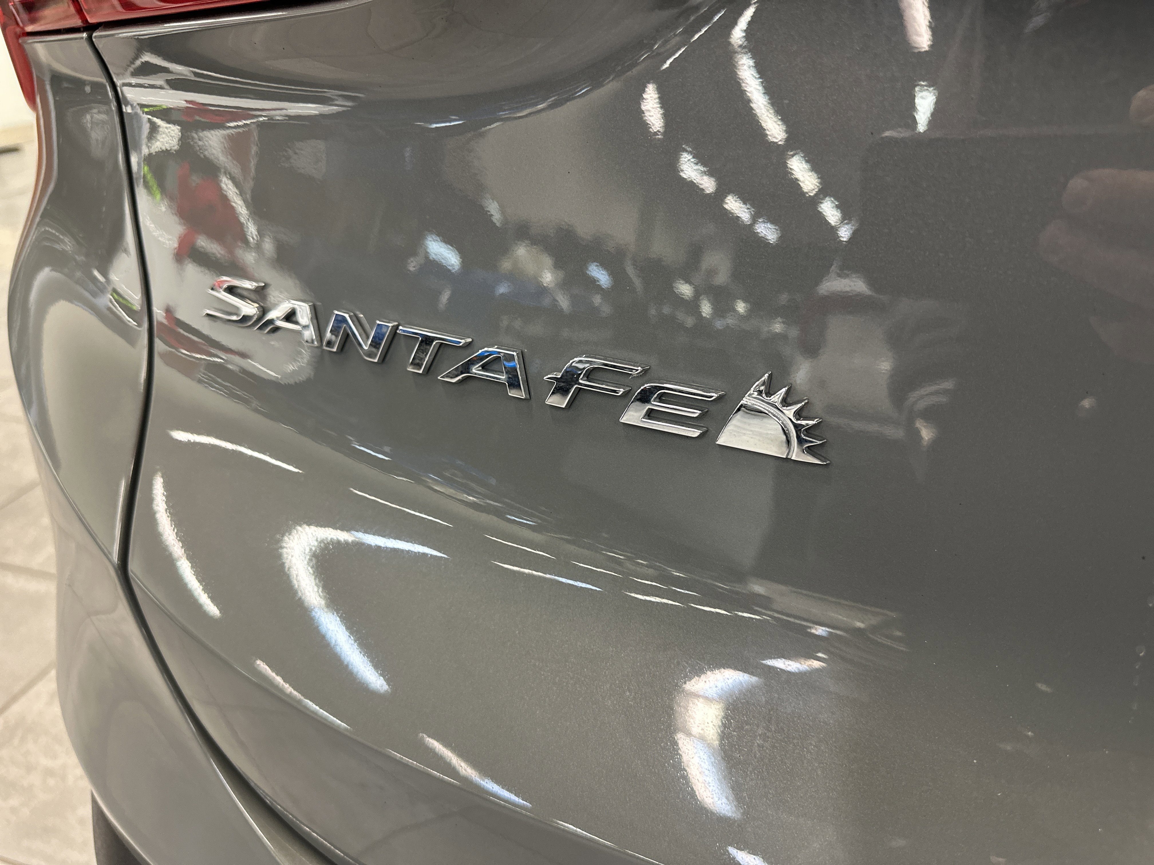 Used 2023 Hyundai Santa Fe SEL image 9