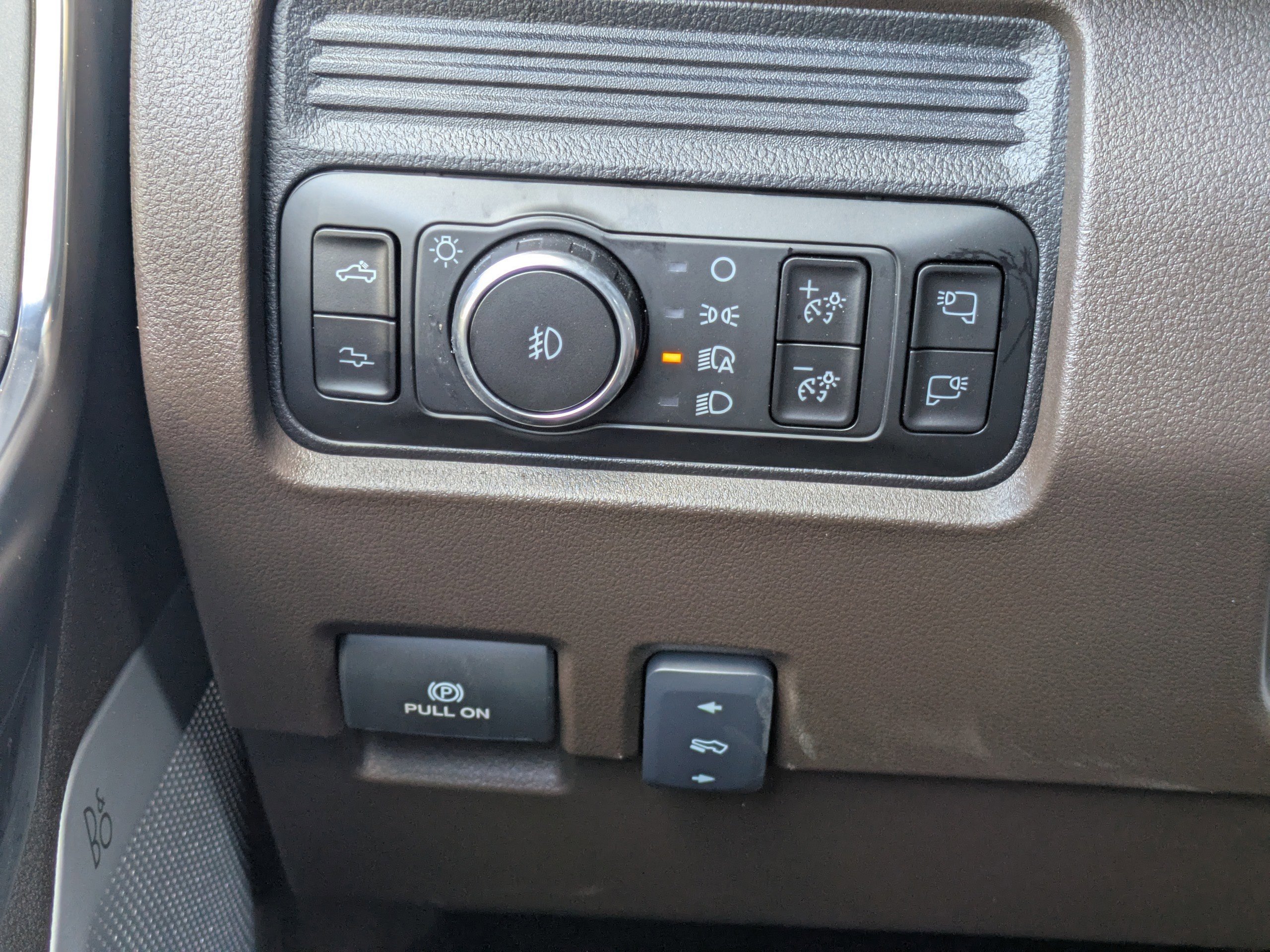 Certified 2026 Ford F250 King Ranch w/ Chrome Package image 31