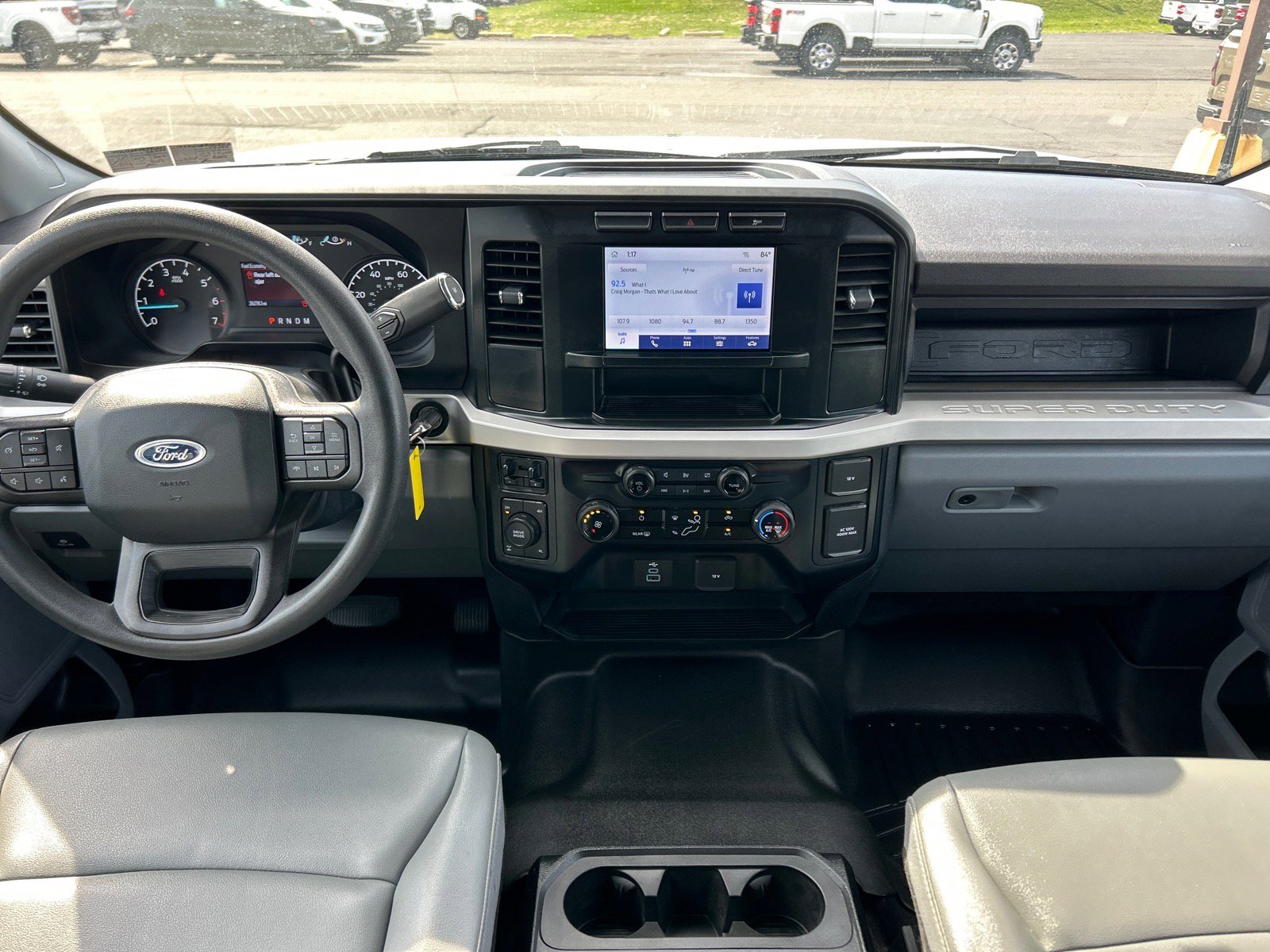 Certified 2023 Ford F250 XL w/ XL Off-Road Package image 3