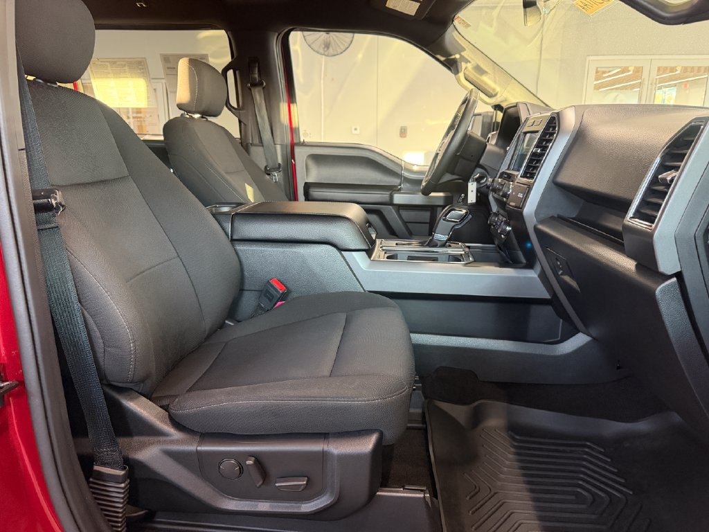 Certified 2019 Ford F150 XLT w/ Equipment Group 302A Luxury AWD/4WD image 20