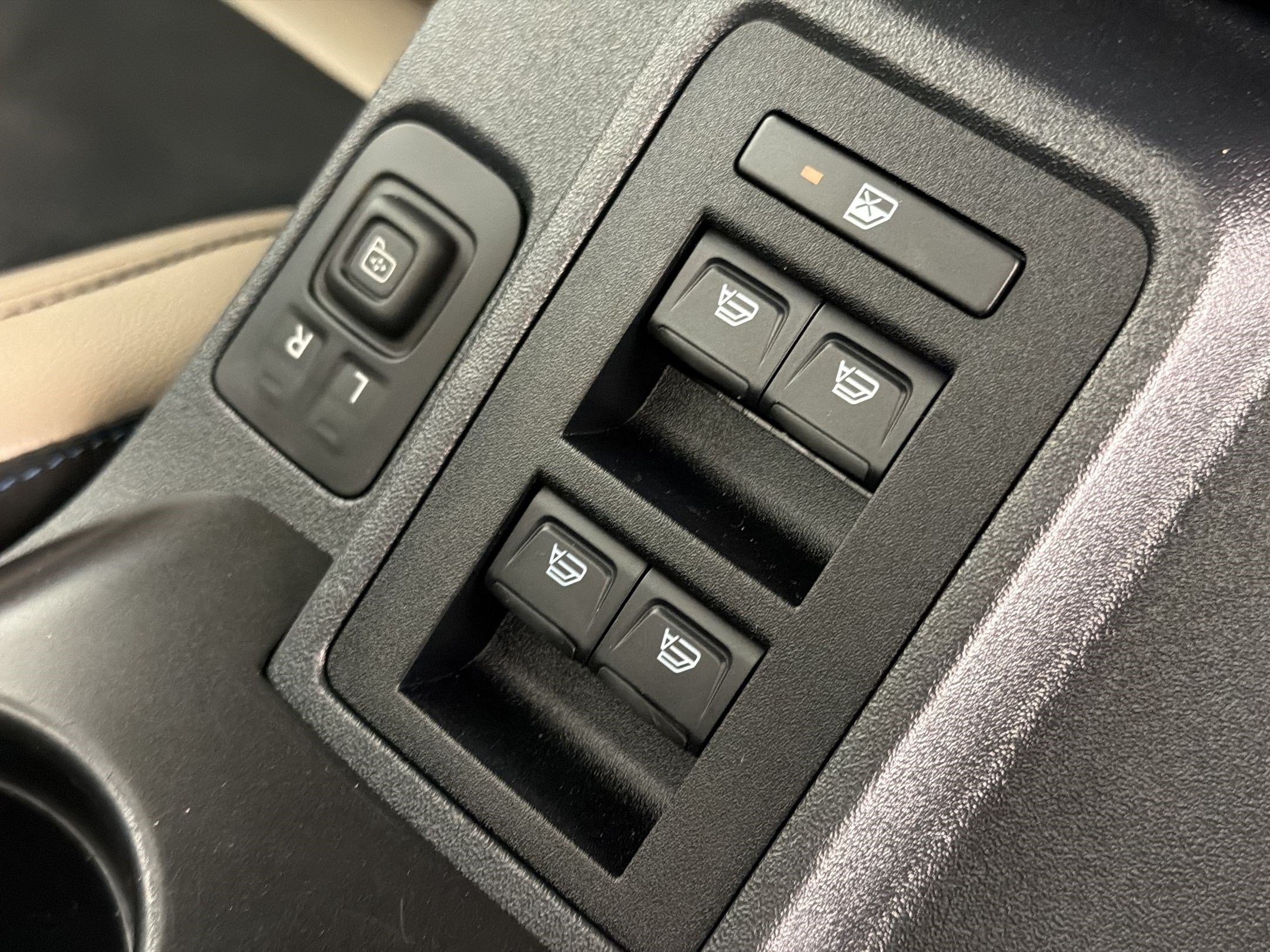 Certified 2023 Ford Bronco Wildtrak AWD/4WD image 26