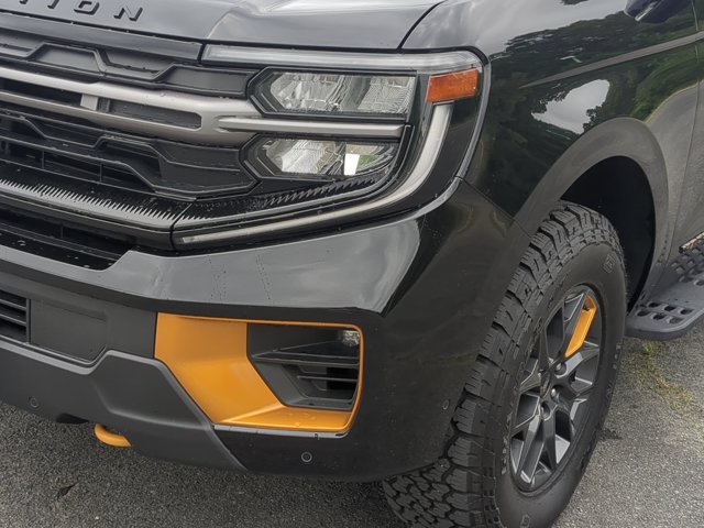 Certified 2025 Ford Expedition Tremor AWD/4WD image 10