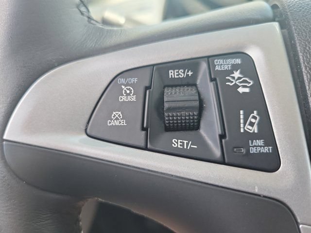 Used 2017 Chevrolet Equinox Premier w/ Enhanced Convenience Package FWD image 27