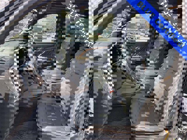 Used 2023 GMC Canyon Denali image 18