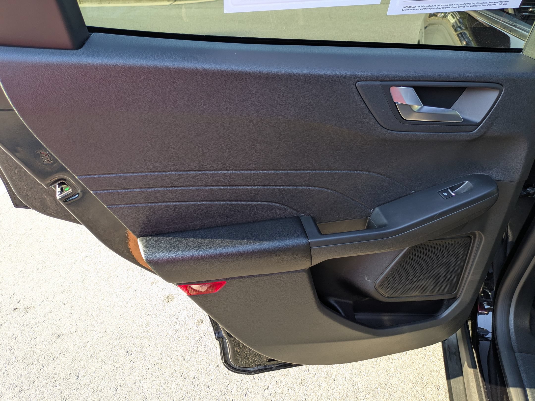 Certified 2024 Ford Escape ST-Line w/ Tech Pack #1 FWD image 30
