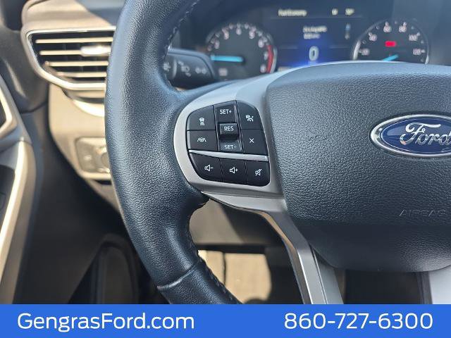 Certified 2022 Ford Explorer XLT w/ Equipment Group 202A AWD/4WD image 28
