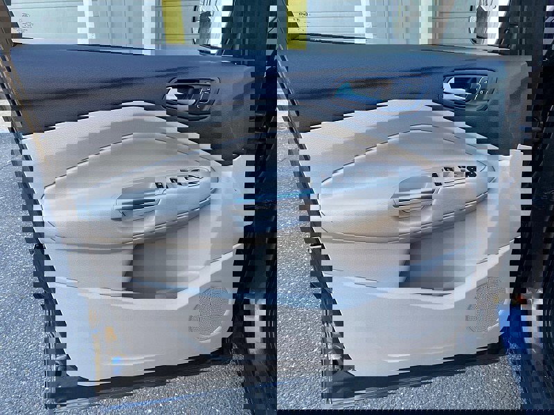 Certified 2018 Ford Escape SEL image 26