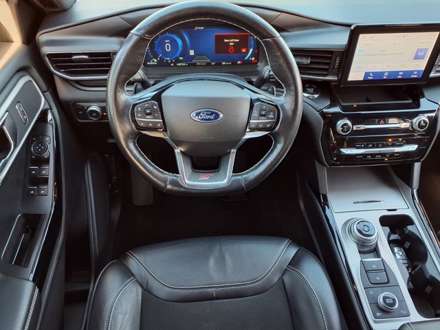 Certified 2022 Ford Explorer ST AWD/4WD image 7