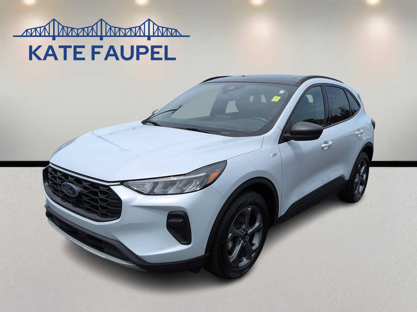 Certified 2025 Ford Escape ST-Line w/ Equipment Group 301A FWD image 3