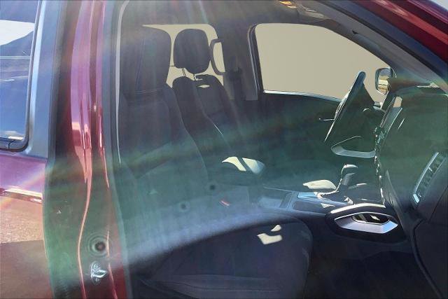 Used 2024 Nissan Frontier SV w/ SV Convenience Package image 12