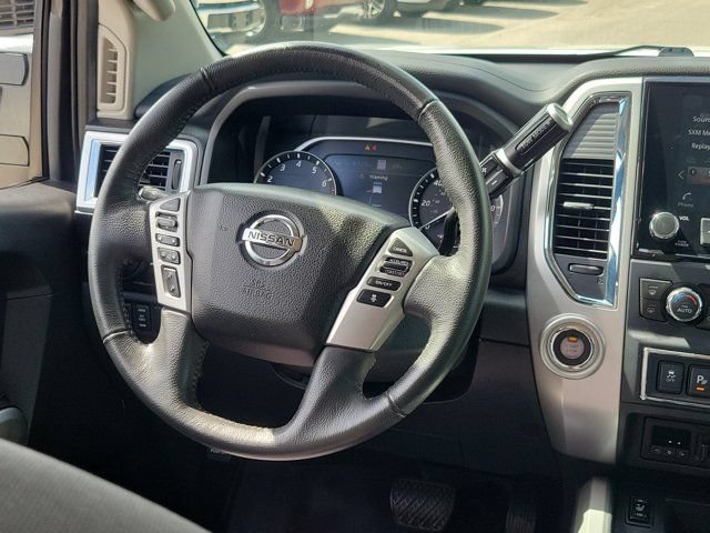 Used 2021 Nissan Titan SV w/ SV Convenience Package RWD image 20