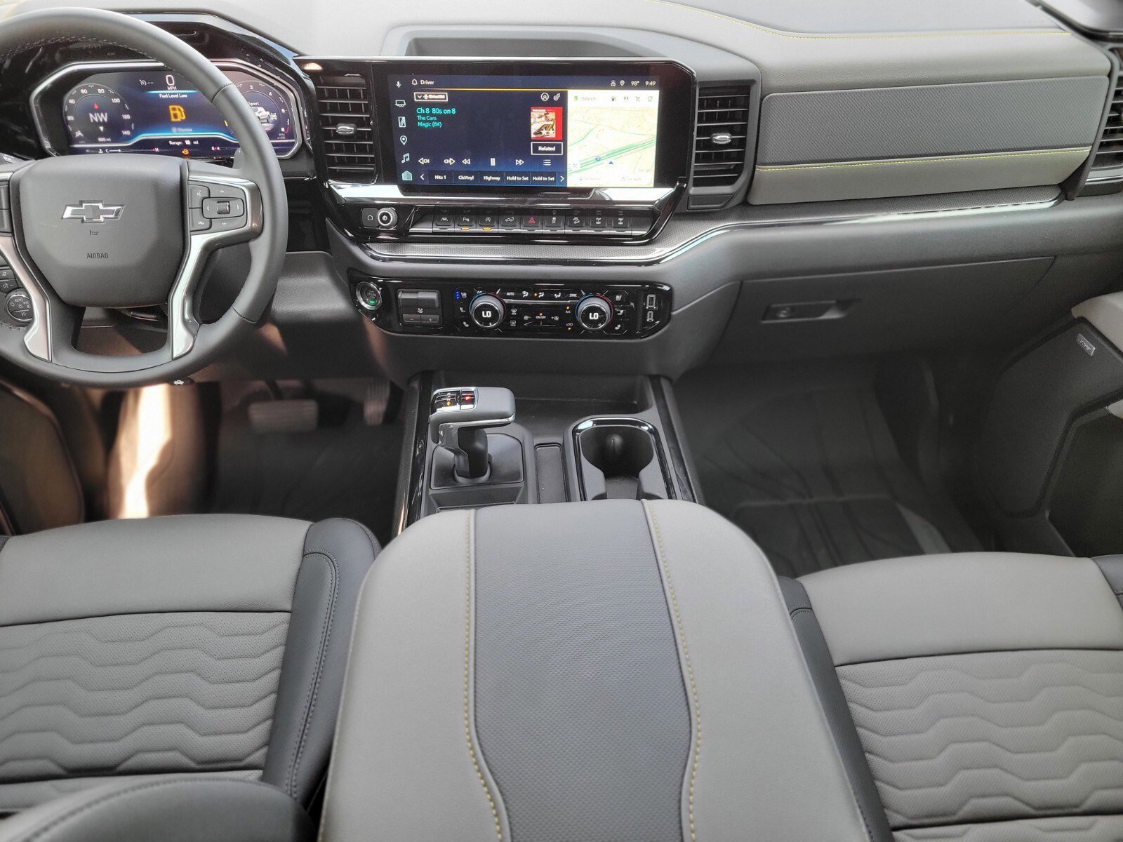 Used 2025 Chevrolet Silverado 1500 ZR2 image 15