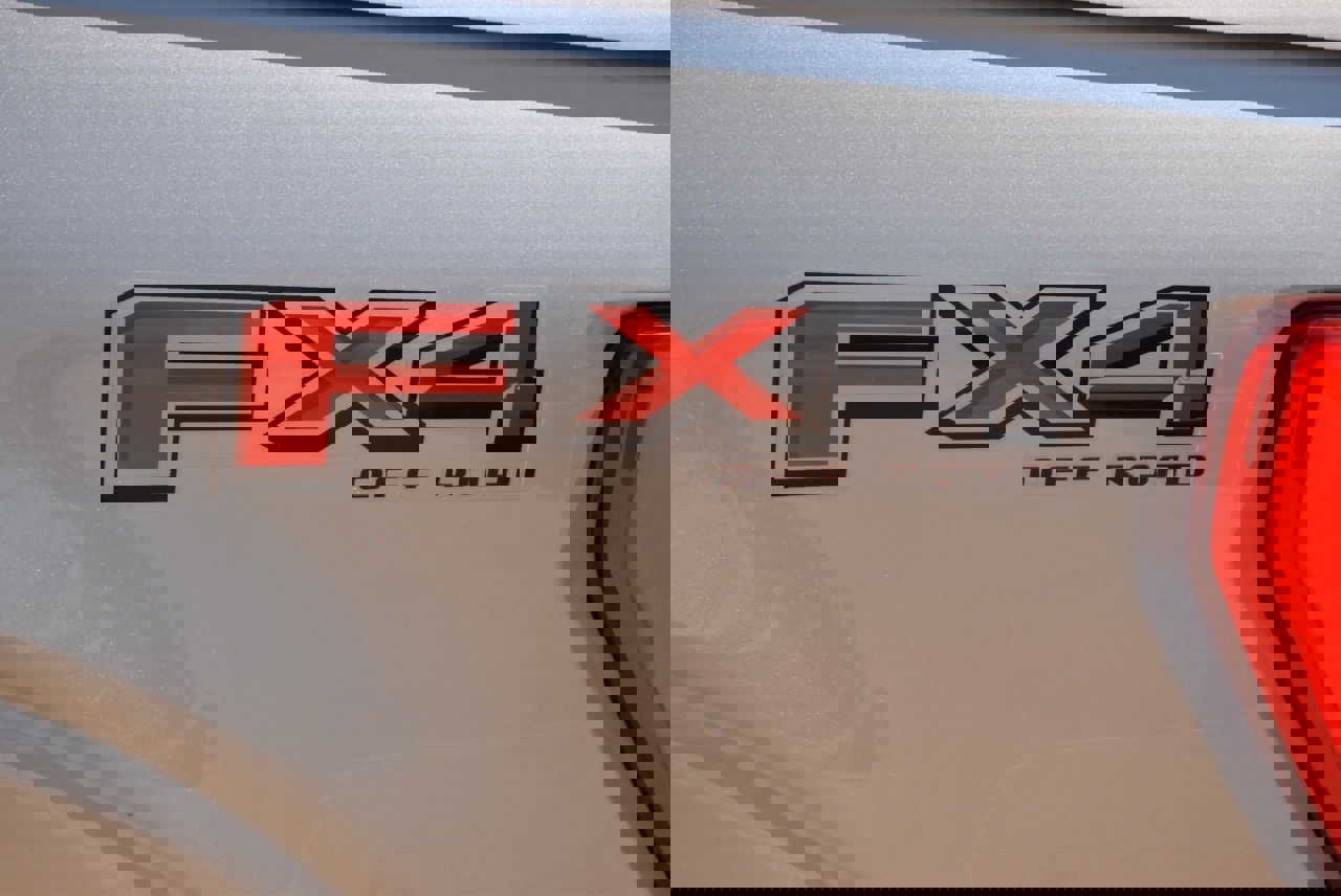 Certified 2022 Ford F150 Lariat w/ Equipment Group 502A High image 41