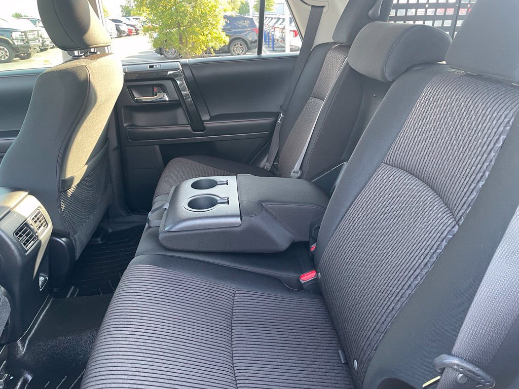 Used 2020 Toyota 4Runner TRD Off-Road AWD/4WD image 24
