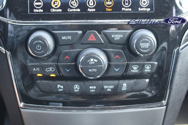 Used 2021 Jeep Grand Cherokee Limited w/ Trailer Tow Group IV AWD/4WD image 19