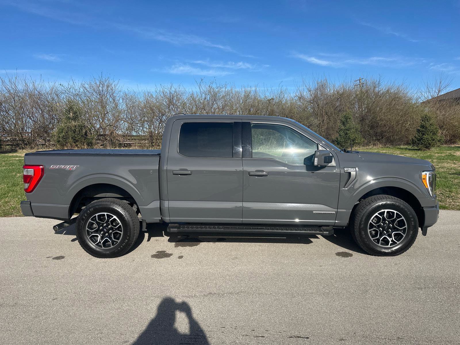 Certified 2021 Ford F150 Lariat image 2