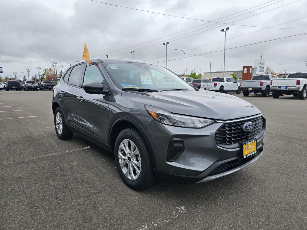 Certified 2025 Ford Escape Active AWD/4WD image 4