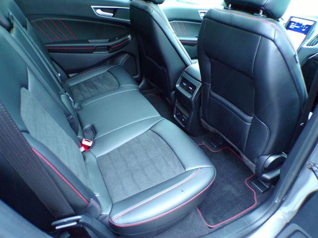 Certified 2024 Ford Edge ST-Line AWD/4WD image 13